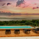 Villa Castros Delmare